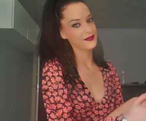 Nuria