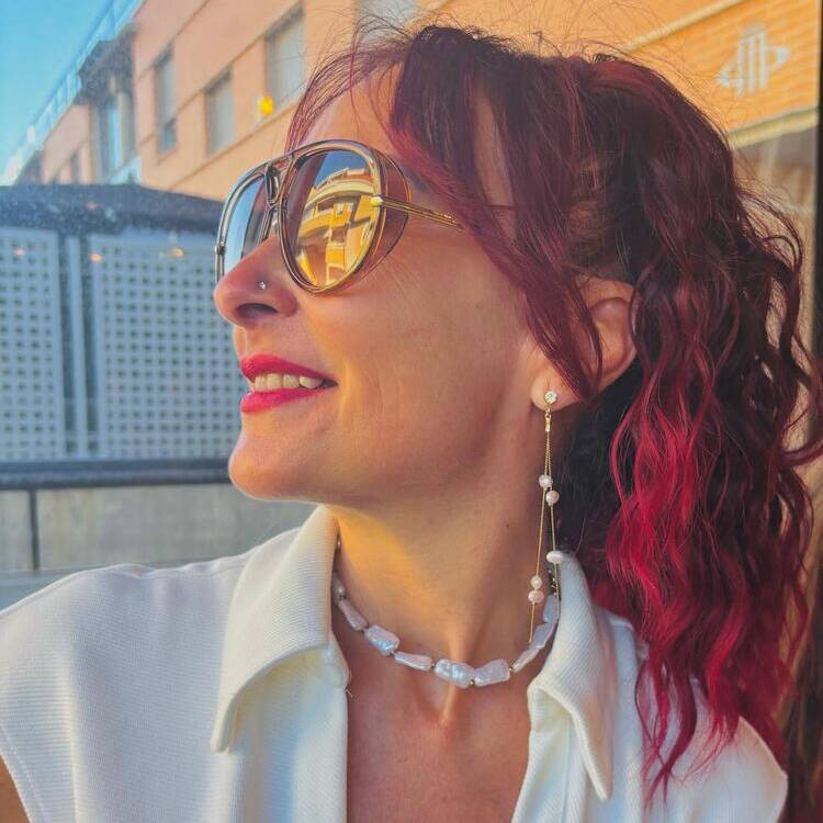Foto de perfil de LOURDES