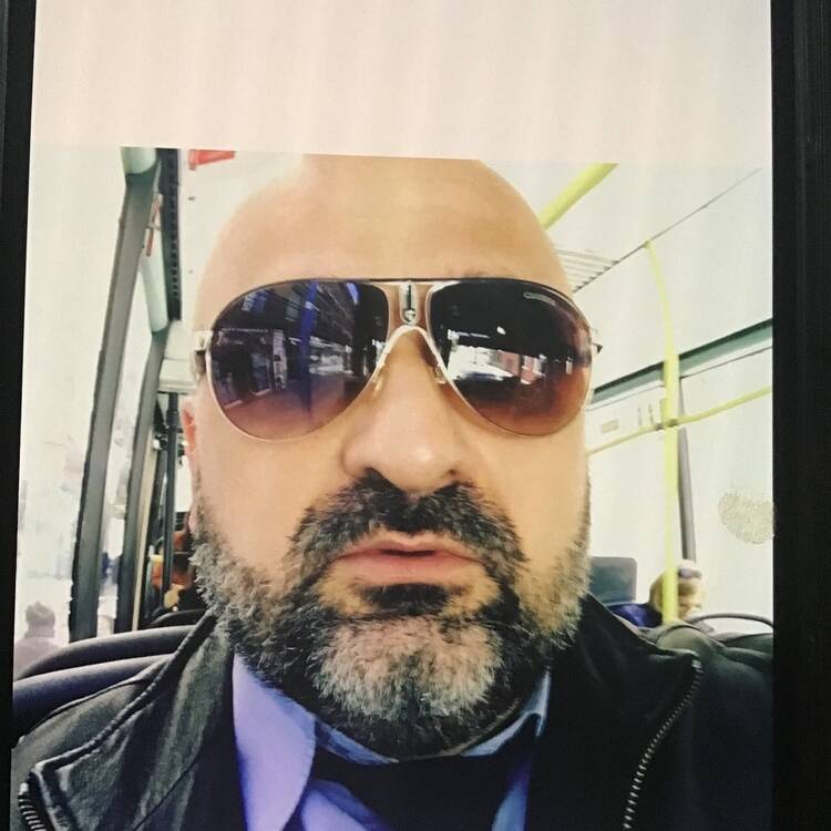 Foto de perfil de Florin Cristian